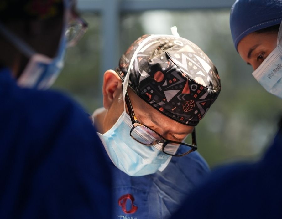 20 años de trayectoria médica del Dr. Juan Carlos Monroy